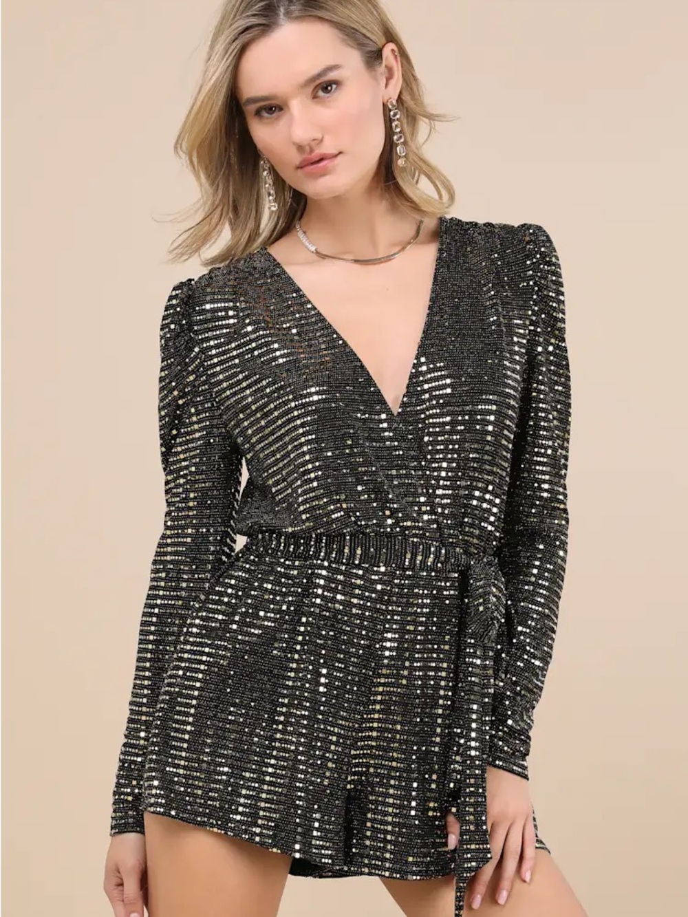 Lulus Bettie Gold Metallic Sparkle Long Sleeve Romper – Size Large NWT
